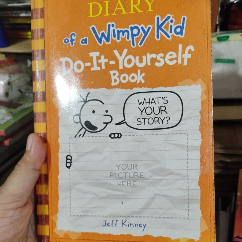 DIARY of a Wimpy Kid Do-It Yourself Book