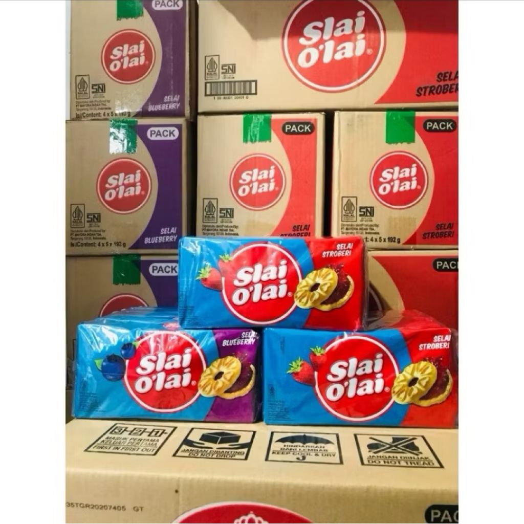 SALE Slai Olai 1 dus isi 20 pcs snack biskuit hajatan
