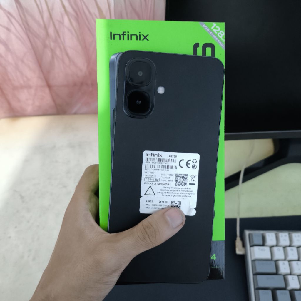 Infinix Smart 10 Ram 4+4/128 Fullset