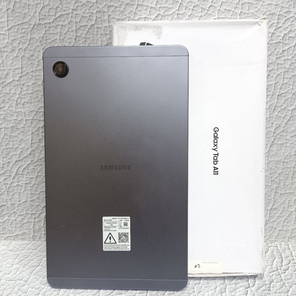 SAMSUNG TAB A11 4/64GB 4G BEKAS SECOND