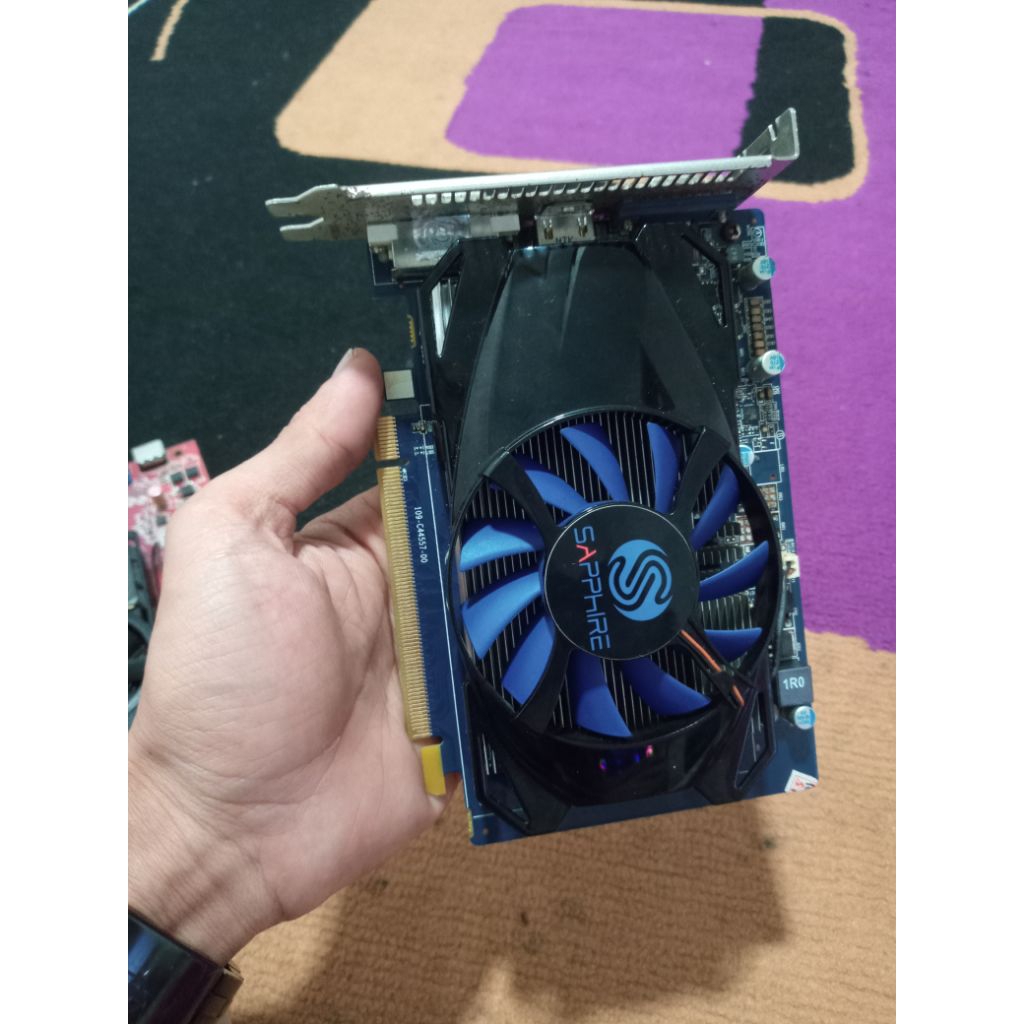 VGA AMD radeon HD 7730 2GB GDDR5