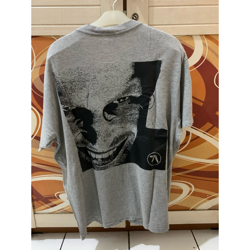 t-shirt aphex twin logo