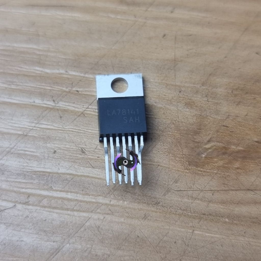 Transistor IC Vertikal LA78141 LA 78141 SAD SAH