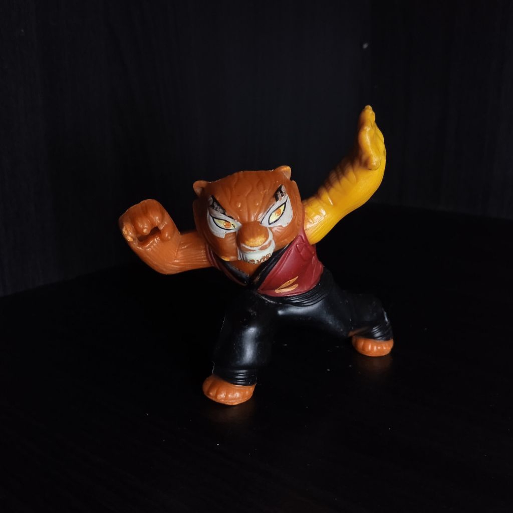 Preloved Figure Master Tigress Kungfu Panda McDonald 2011