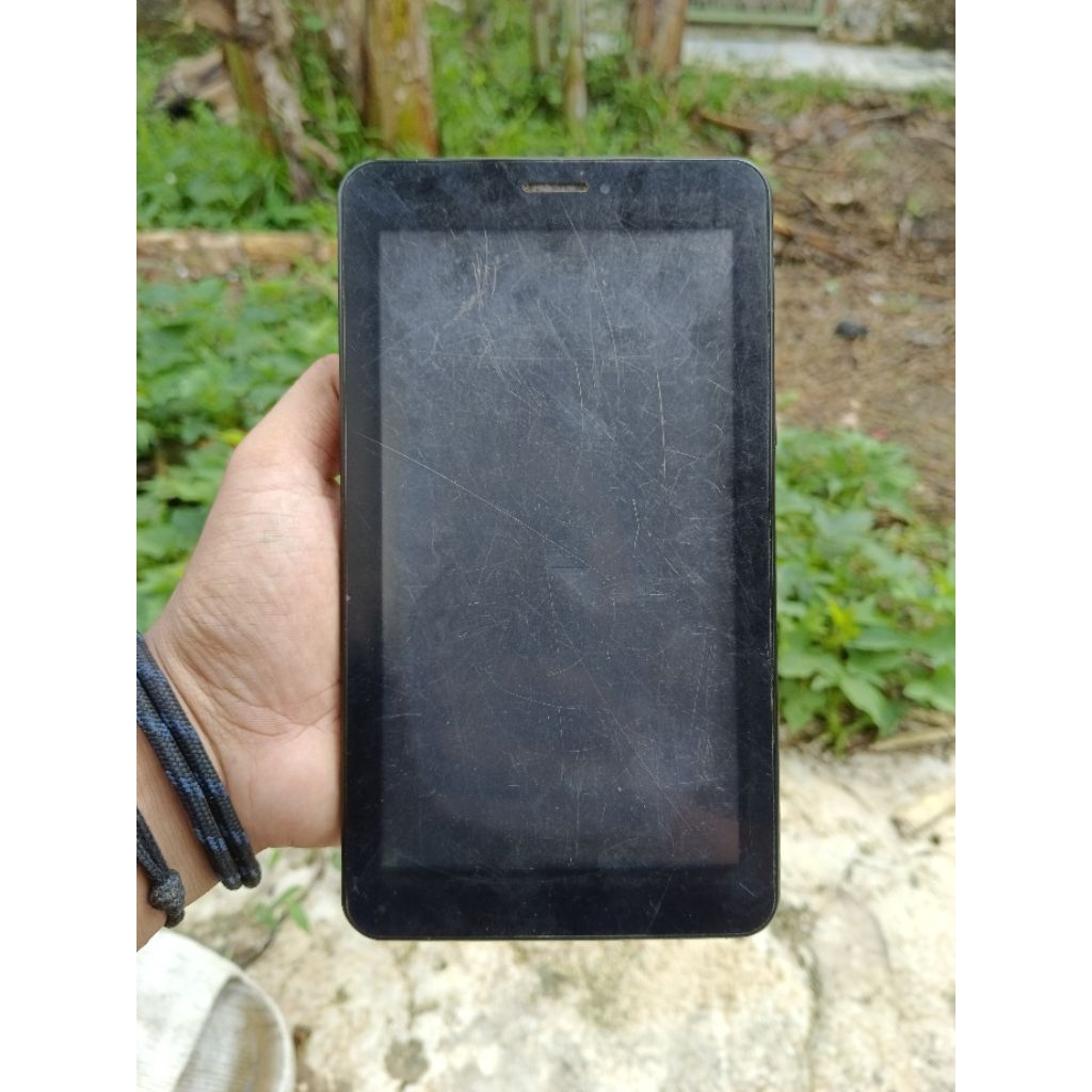 TAB ADVAN E1C PRO (utuh)