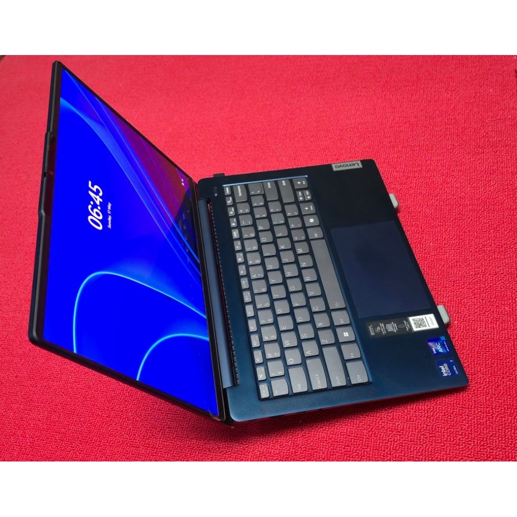 Lenovo IdeaPad Slim 5 14IMH9 -Type 83DA OLED Second
