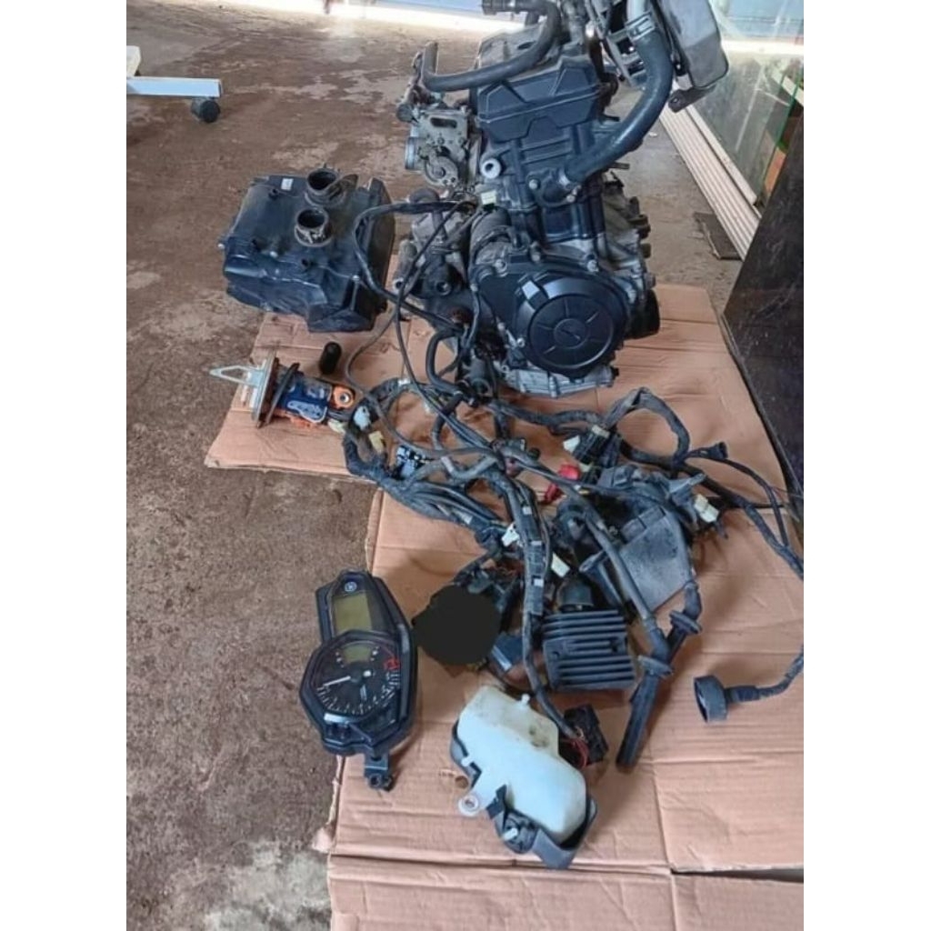 mesin yamaha r25