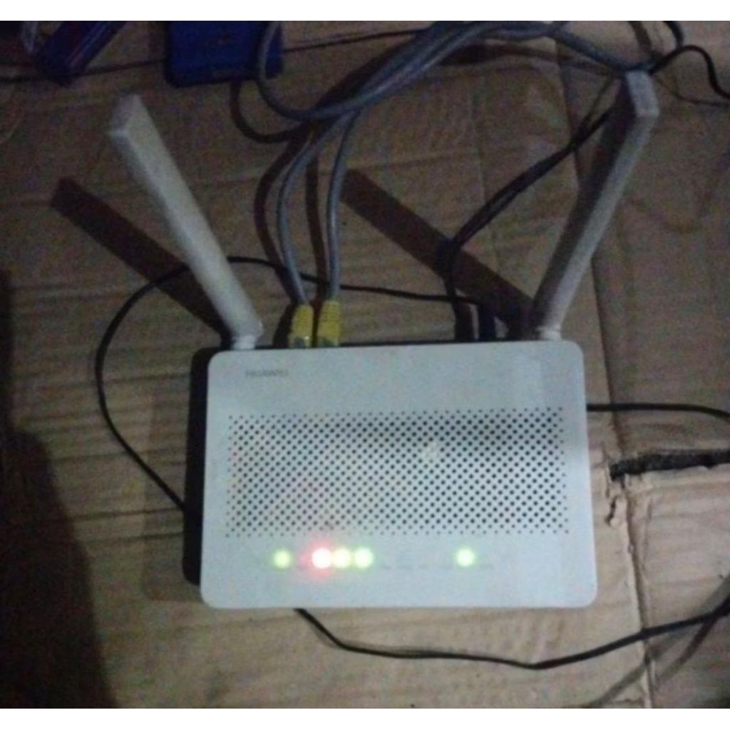 HUAWEI HG8145V5 GPON OPEN ONT 

HUAWEI  GPON OPEN ONT KONDISI MULUS
