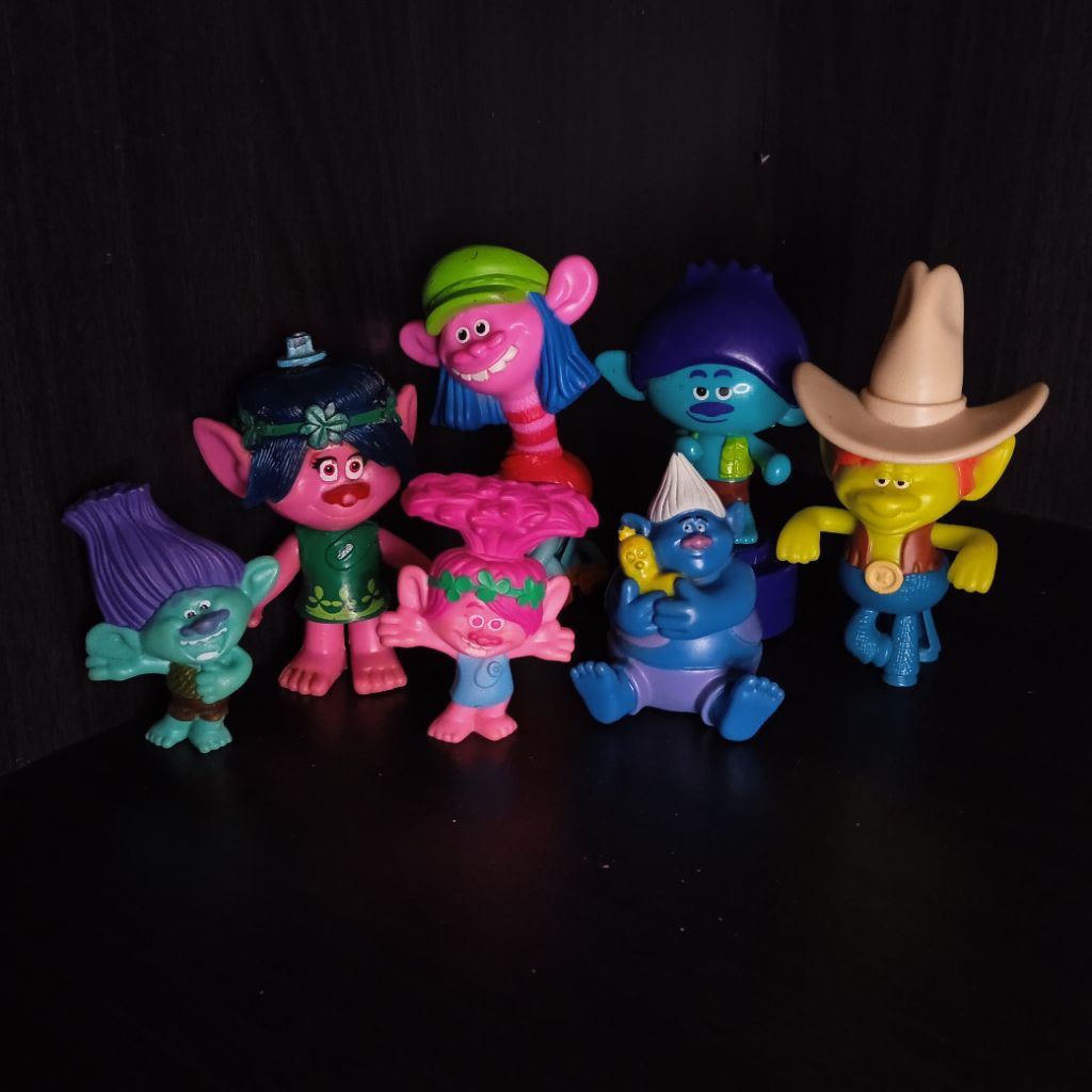Preloved Figure Trolls World Tour