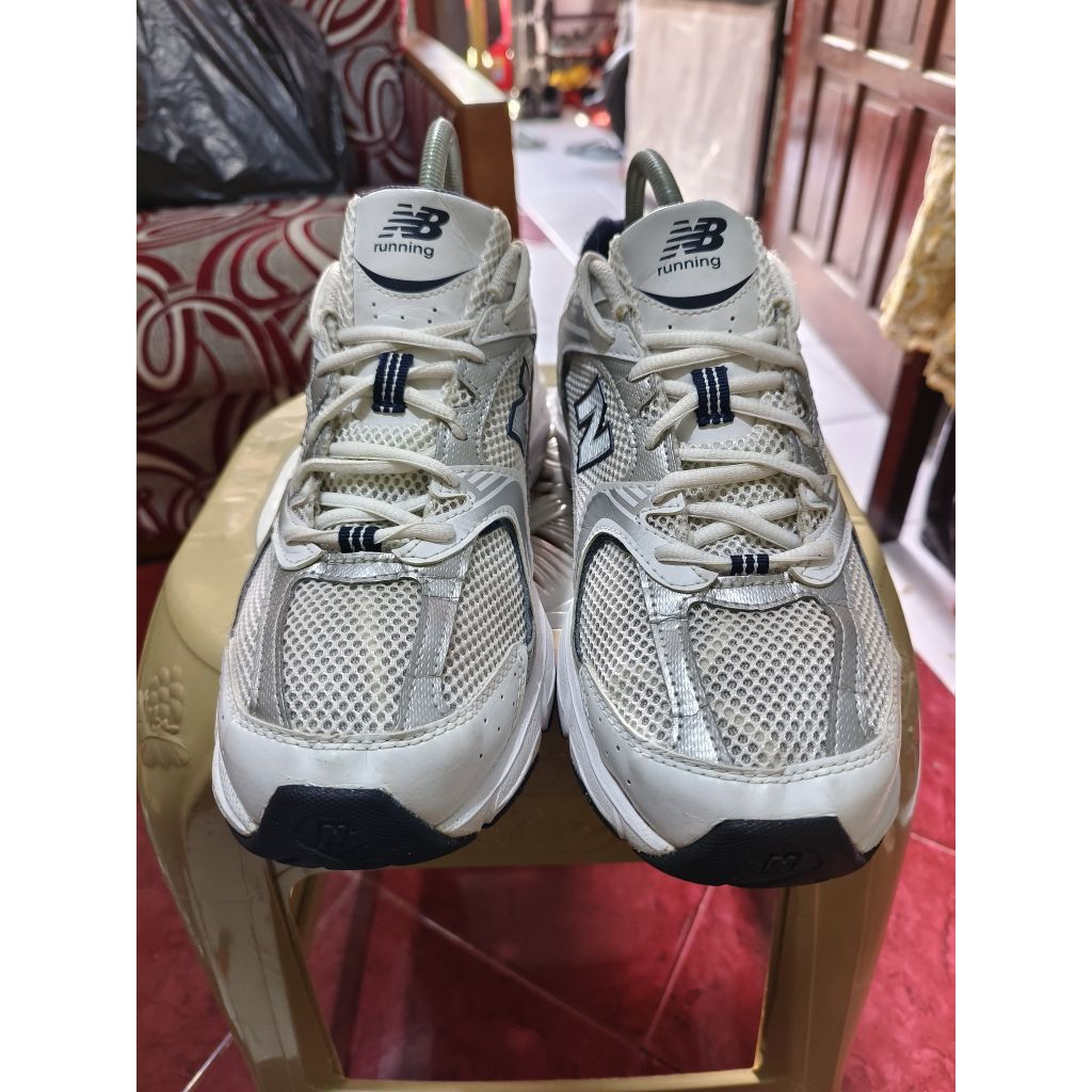 Sepatu Sneaker Pria 530 White Indigo Original Size 43 Kondisi Second Pemakaian No Minus