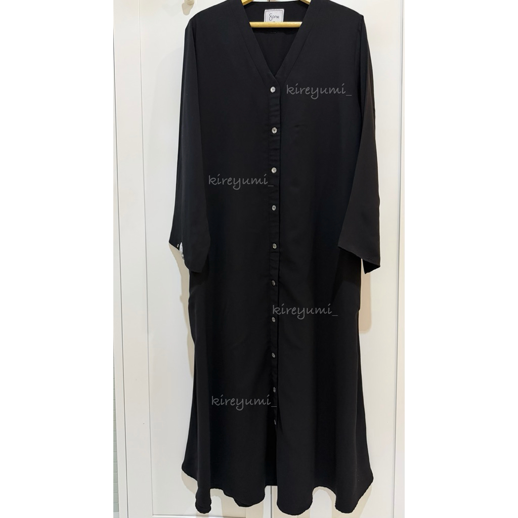 ITSNAANI BLACK