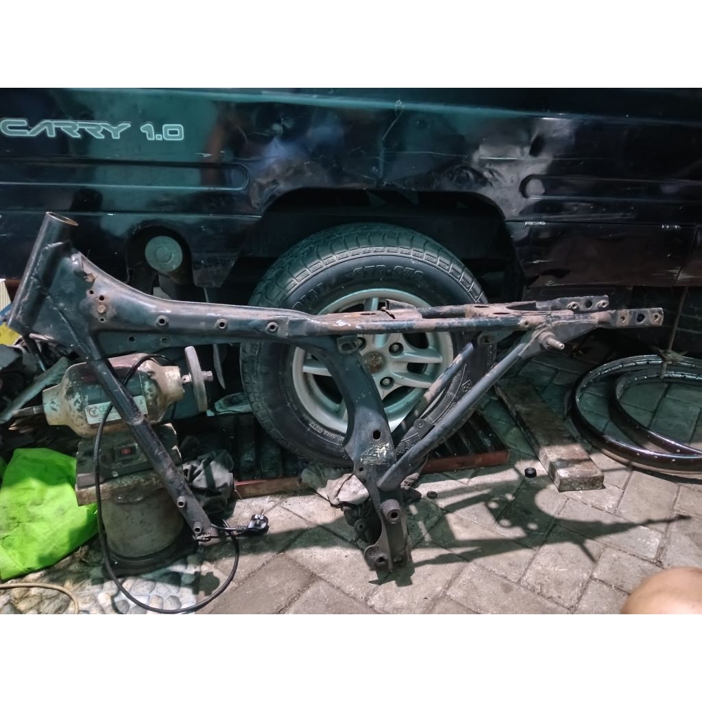 rangka gl 100 balungan gede utuh balungan stiker ori masih nempel