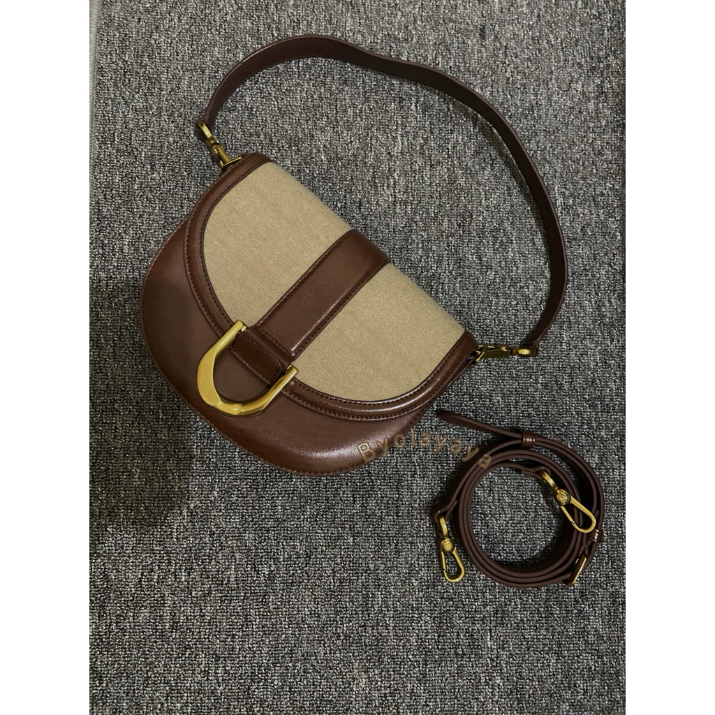 Charles and keith gabine two tone saddle bag