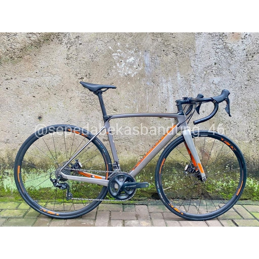 Roadbike/Sepeda Balap Polygon Strattos S7D Carbon