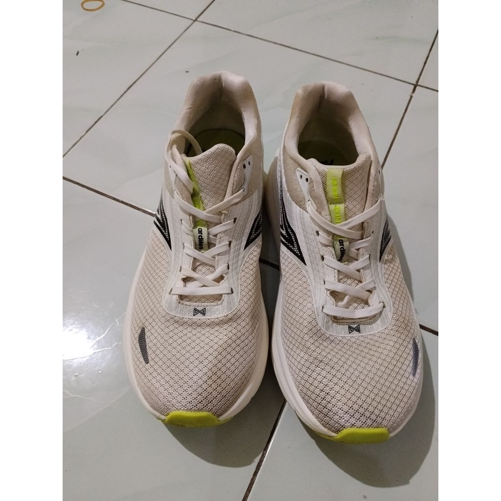 Sepatu Lari Ardiles Nfinity Drive Original Preloved Second