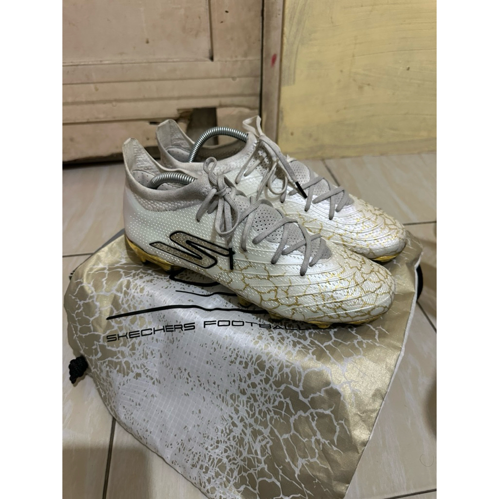 sepatu bola Skechers Skx 1.5 Elite original Size 43