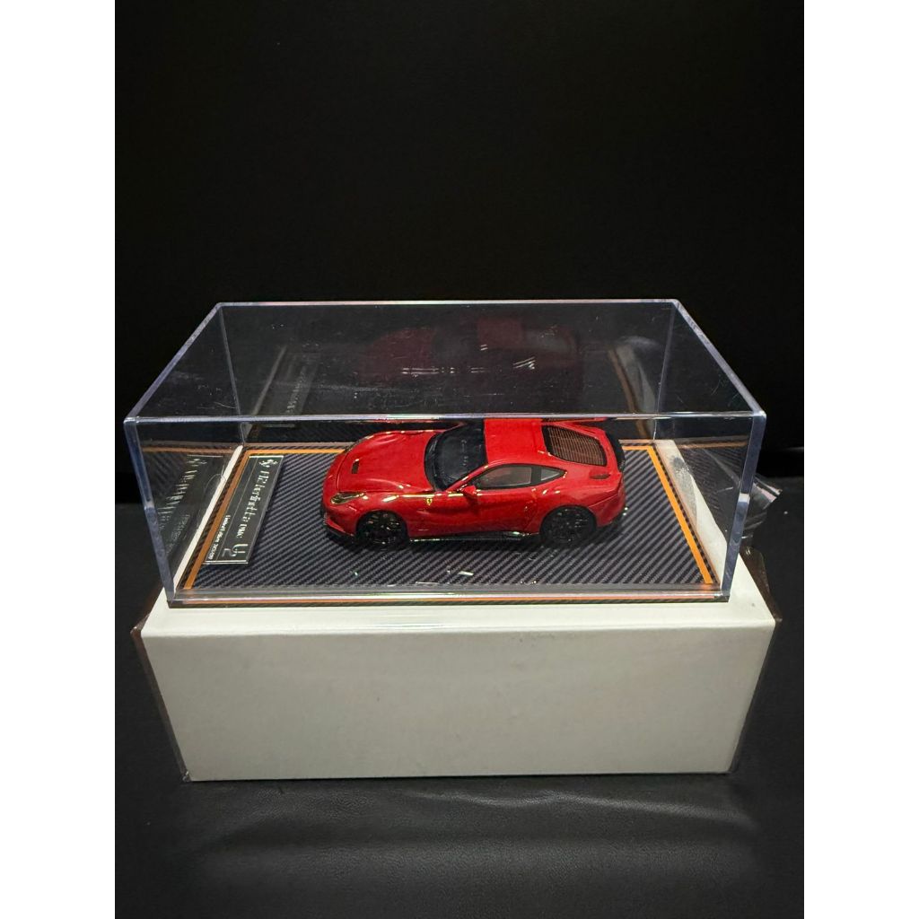 1/64 U2 Ferrari F12 Berlinetta DMC Red Rosso Corsa