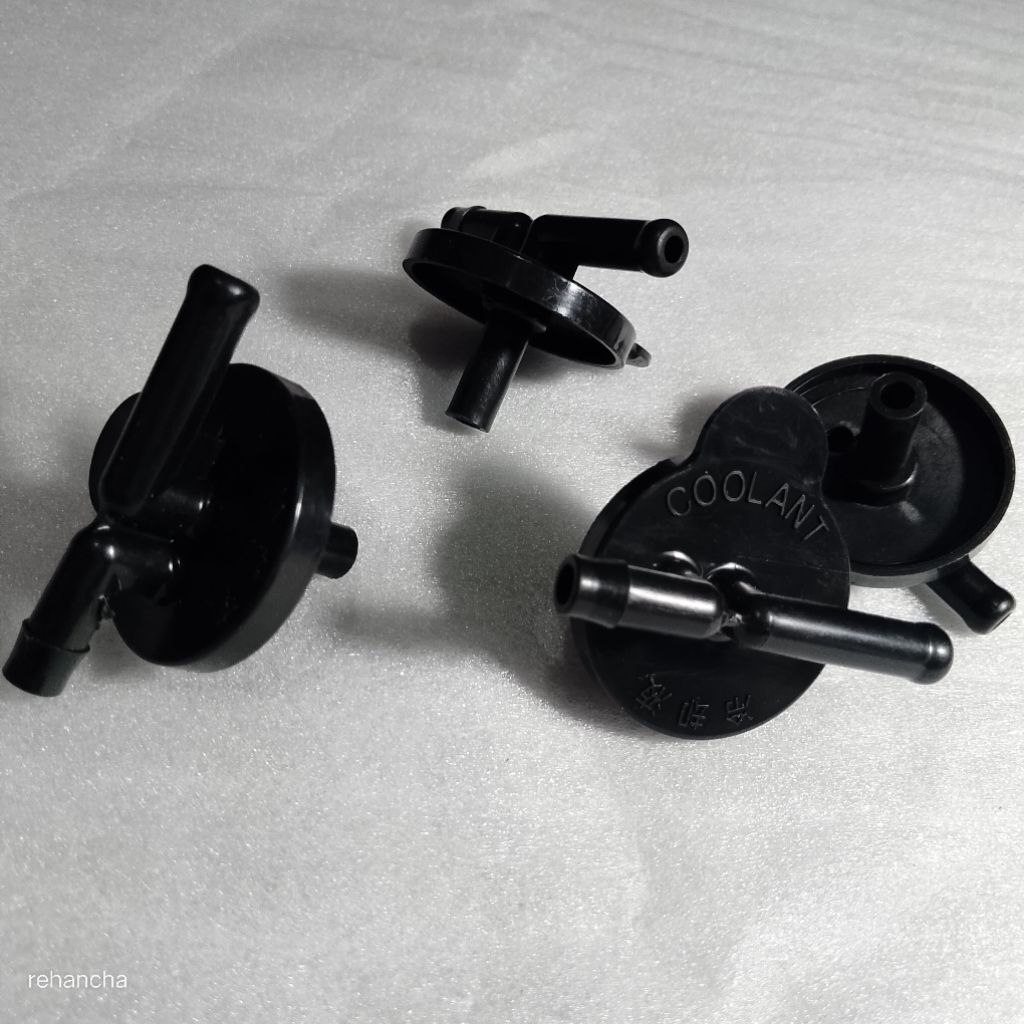 Tutup Tabung Radiator Universal Air Cadangan Mobil Avanza Xenia Rush Terios Original Coolant