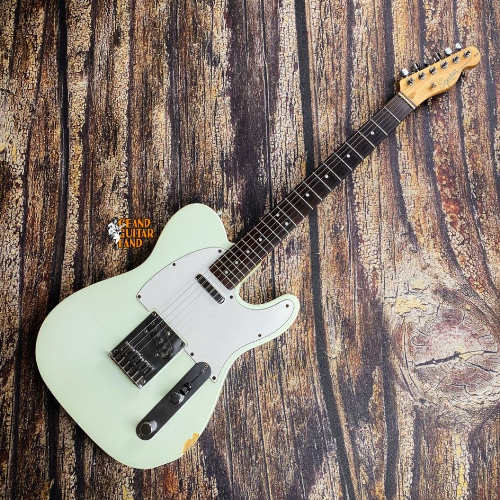 Squier Affinity Telecaster Electric Guitar in White