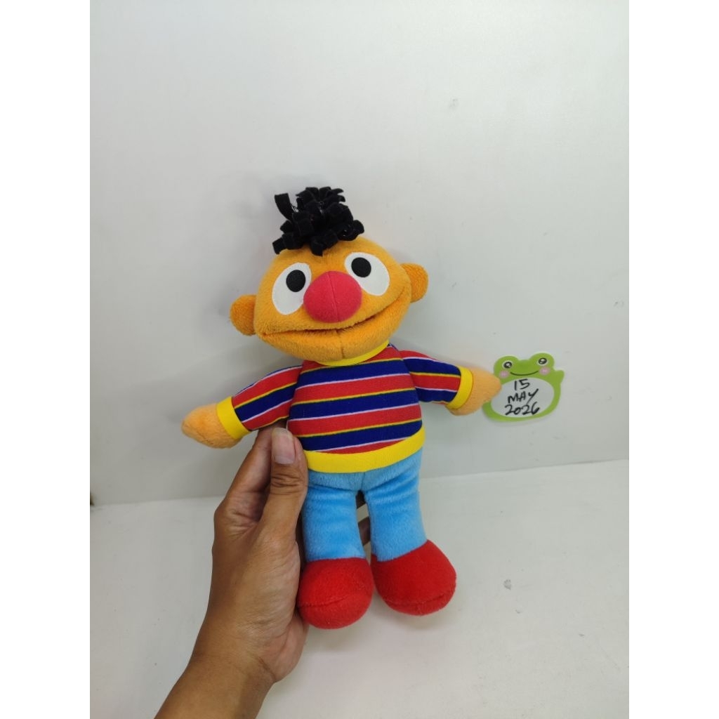 boneka ernie sesame street elmo vintage hasbro