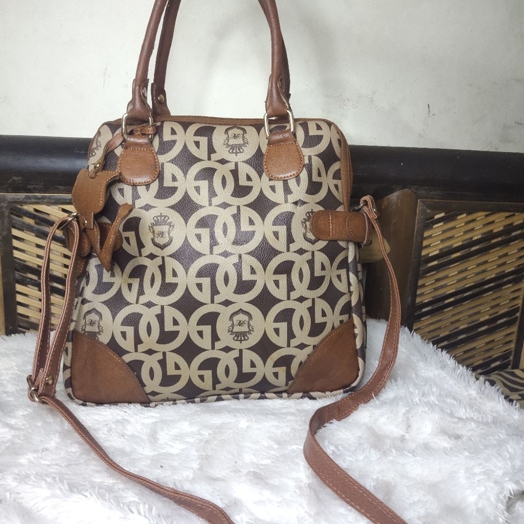 PL tas selempang wanita kulit Claude laurent