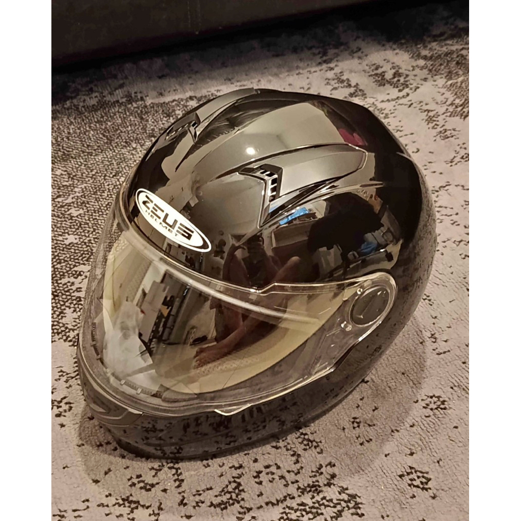 Preloved Helm Zeus Fullface #preloved