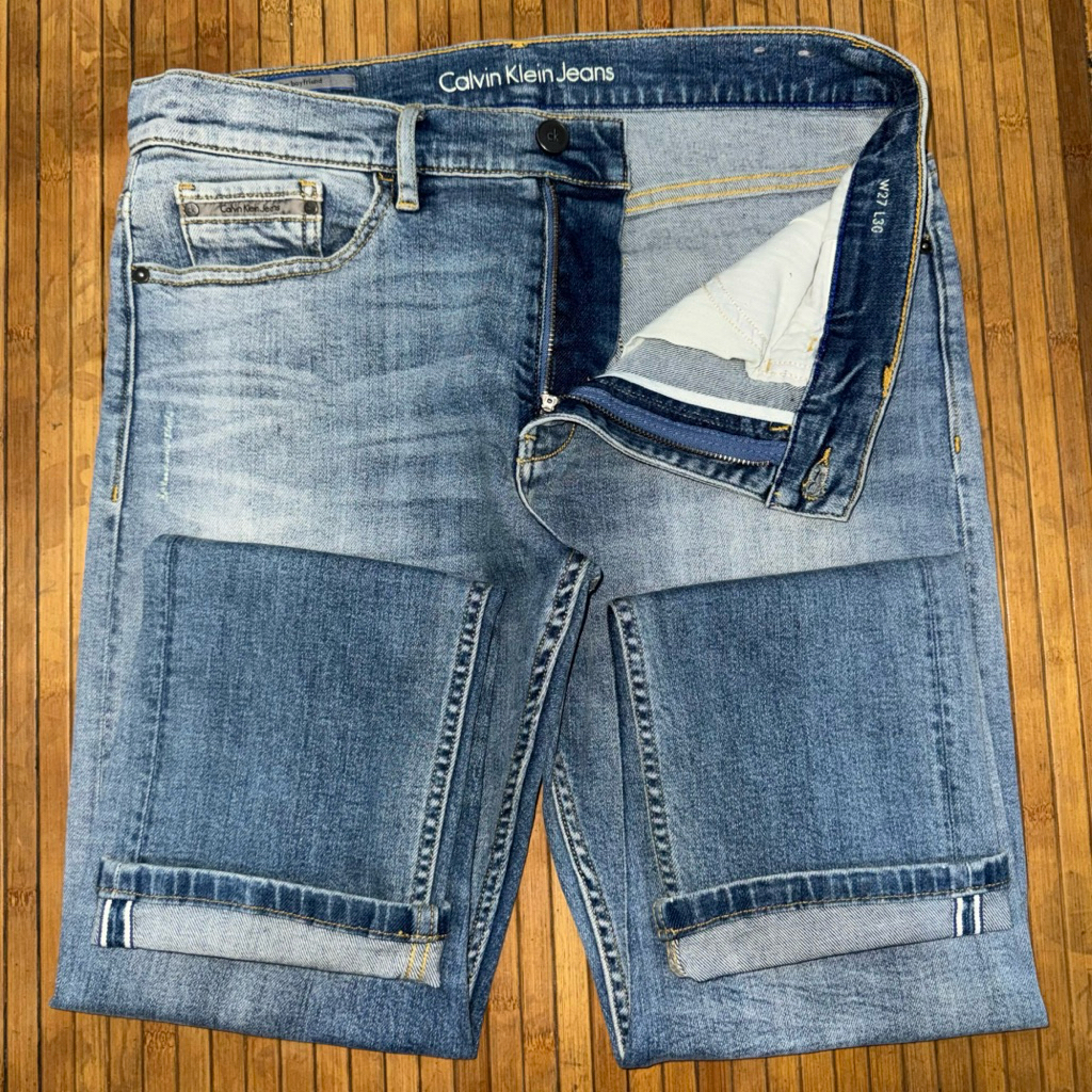 CALVIN KLEIN SELVEDGE BLUE WASH RIPPED FABRIC STRETCH DENIM JEANS