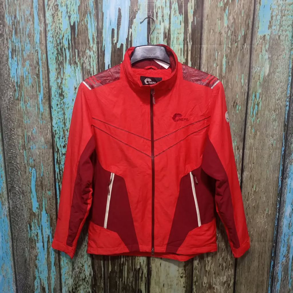 jaket outdoor NEPA tebal size L casual bagus murah waterproof