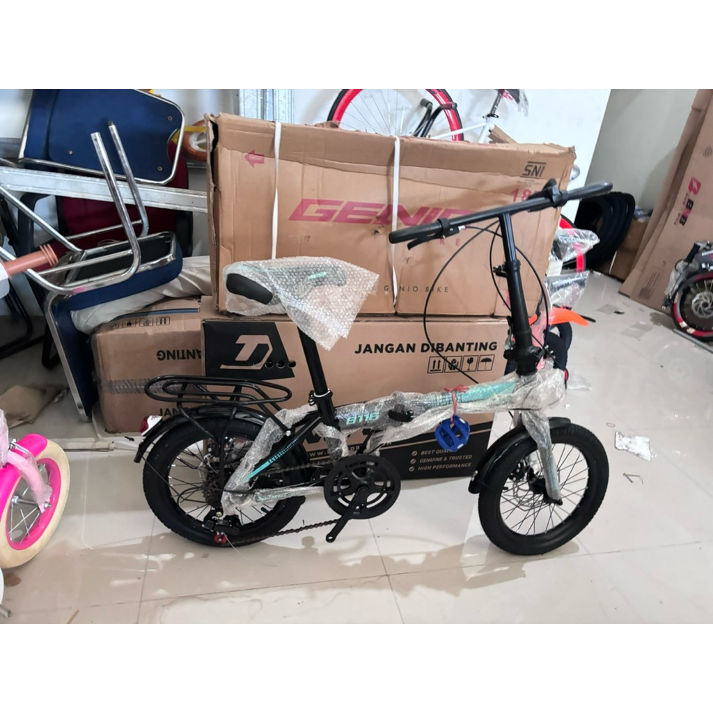 Sepeda lipat morison 8116