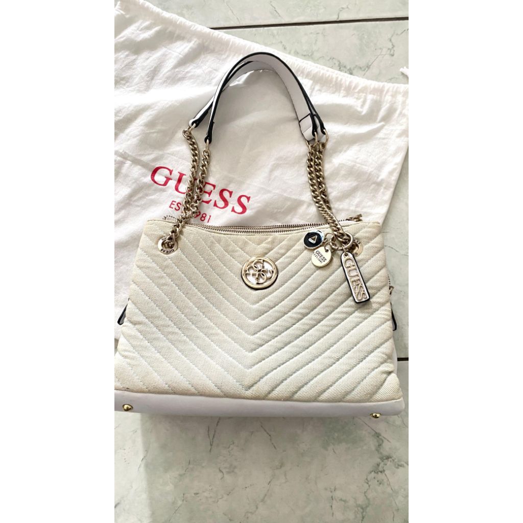 PRELOVED TAS TOTEBAG DENIM GUESS KW