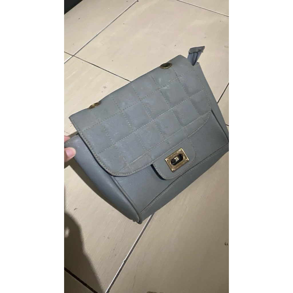 preloved Dompet Lipat Wanita Kulit Croco Kancing Magnet 4 Slot Kartu