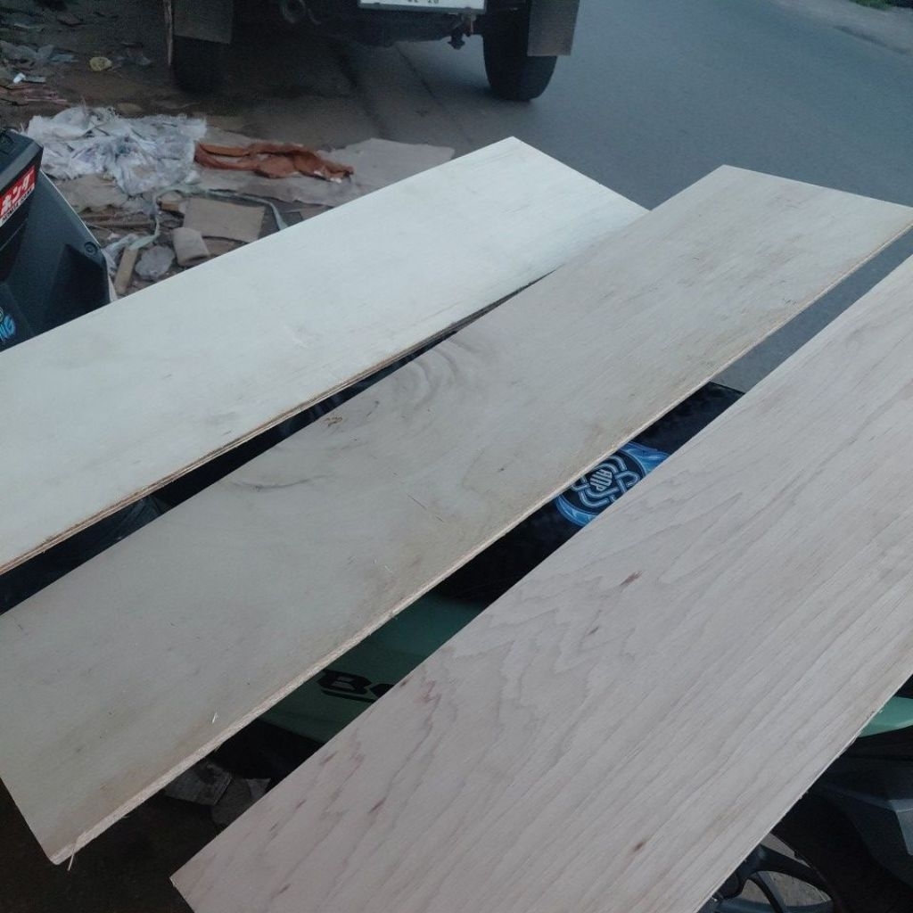 plywood 9 mm. 80x20