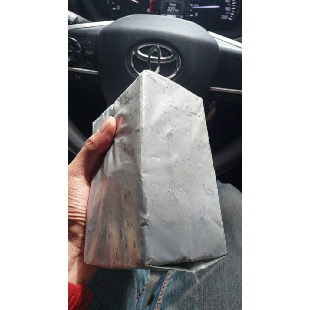 Briket Arang Tempurung Kelapa Premium