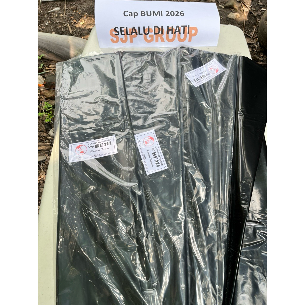PLASTIK LAYANGAN CAP BUMI