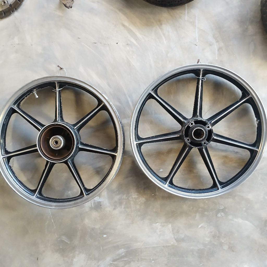 VELG PELEK SCORPION RING 17 YAMAHA