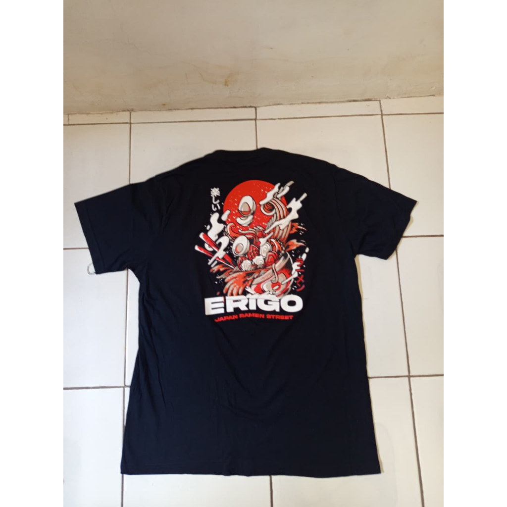 erigo kaos hitam