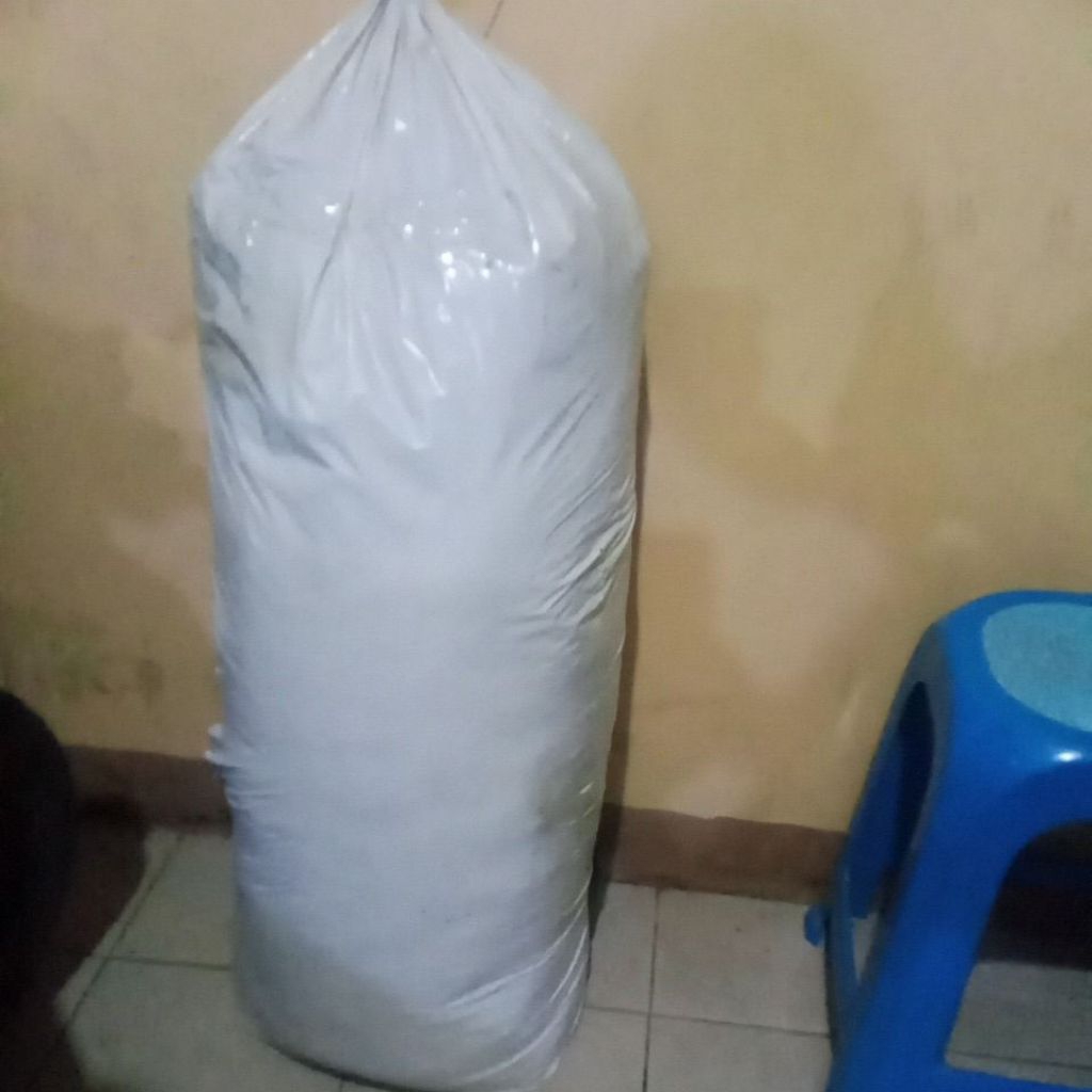 pupuk kompos cacakan tebu 1karung plastik berat-+40kg jual murah abisin stok
