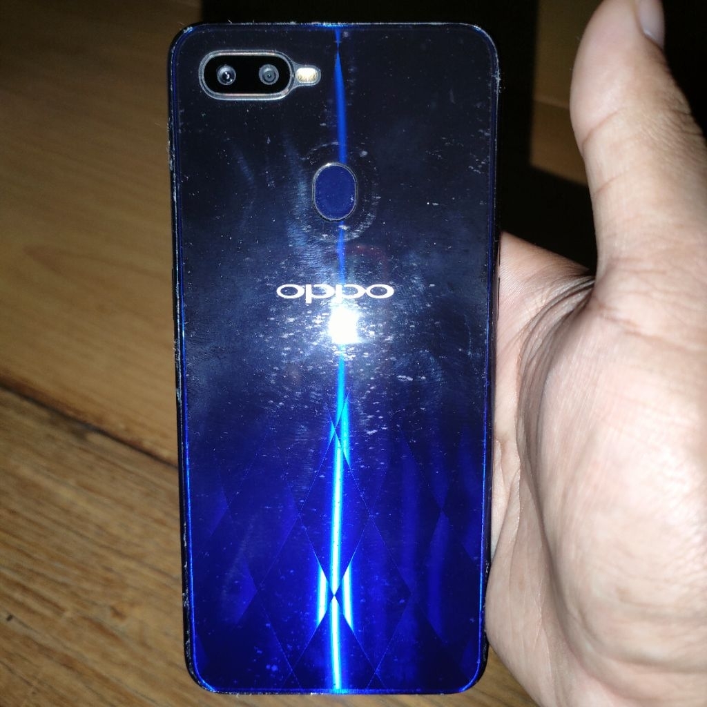Handphone OPPO F9 (4/64)