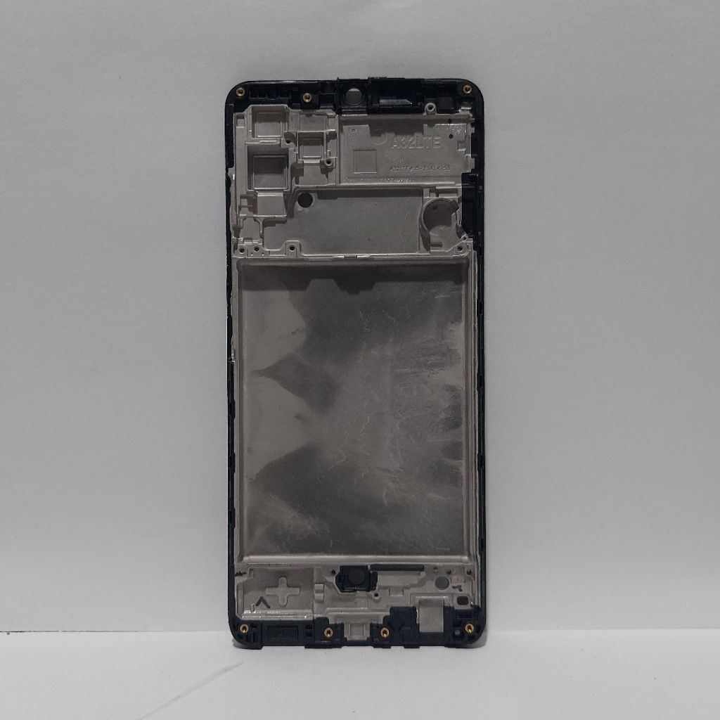 Frame / Tatakan LCD / Middle Samsung Galaxy A32 4G / Kondisi Baru (Tidak Pecah/Retak)