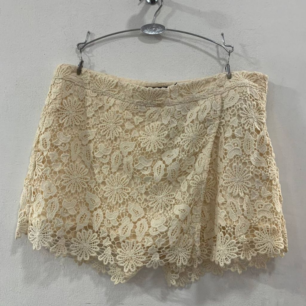 ZARA Lace Skort