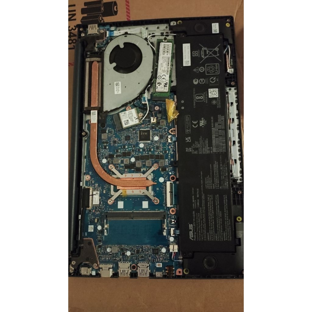 motherboard Asus Vivobook X1404za i5 1235u minus
