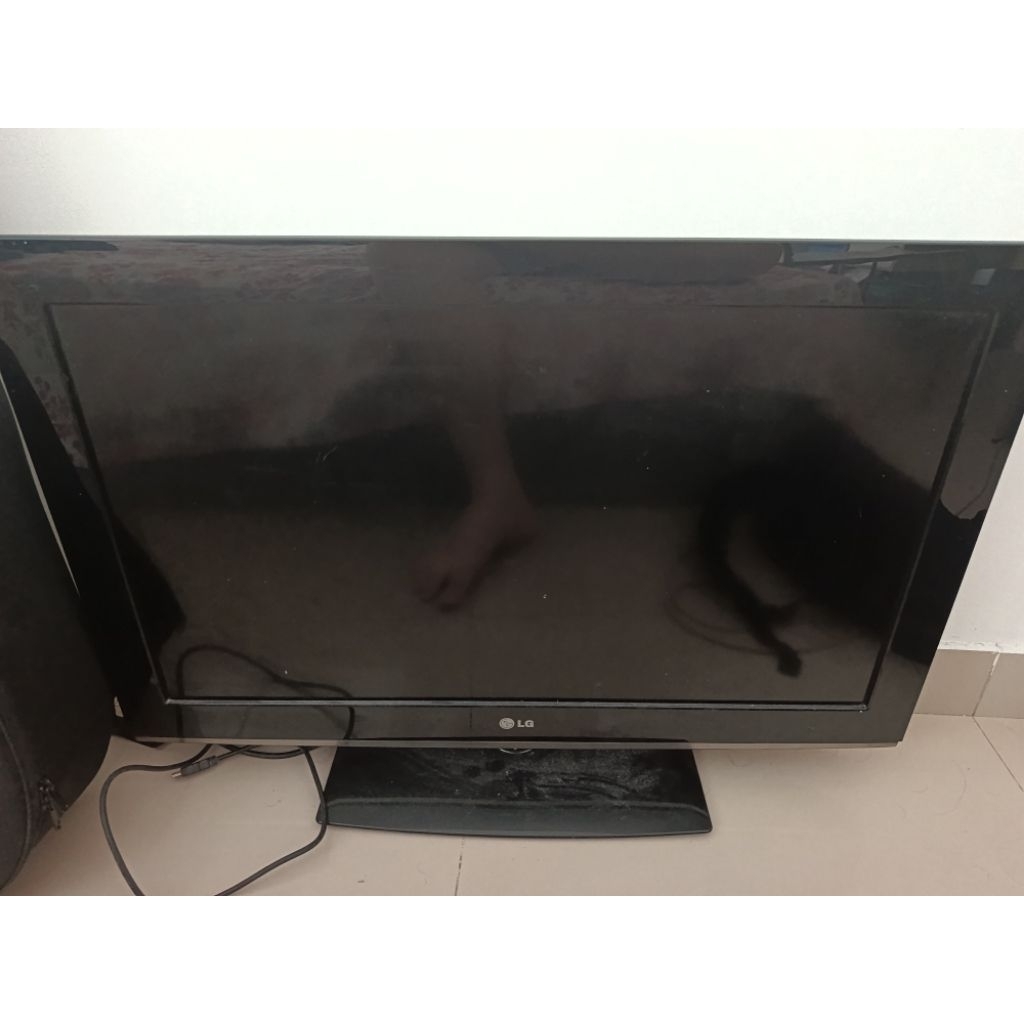 TV LED LG 32 Inch Second Murah Normal Minus Tanpa Remote -
