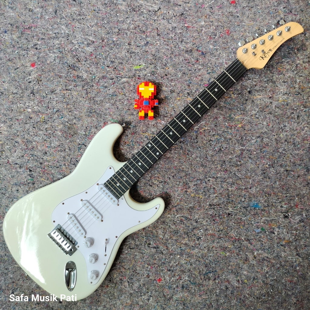 Kowe Gitar Elektrik Model Stratocaster Mulus, Normal, No Minus, (Packing Kayu)