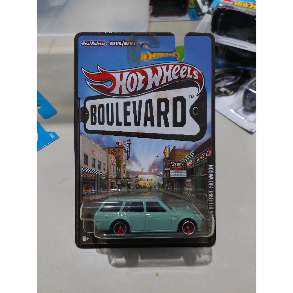 Hotwheels Boulevard Datsun 510 Wagon