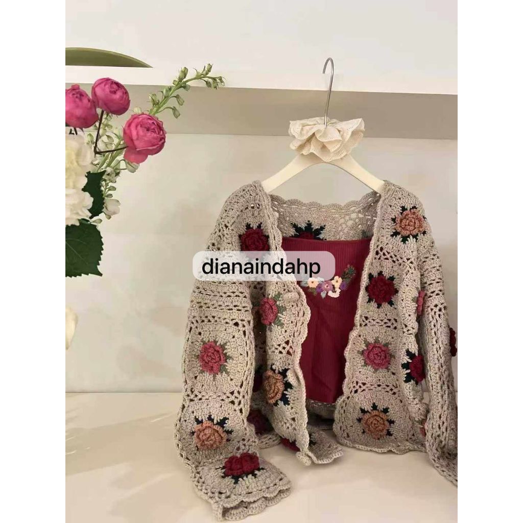 Beargirl Original Cardi Rajut Bunga Timbul ( LD : 110, P : 57 )