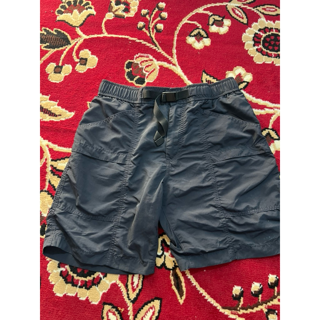 CELANA PENDEK UTILITY UNIQLO