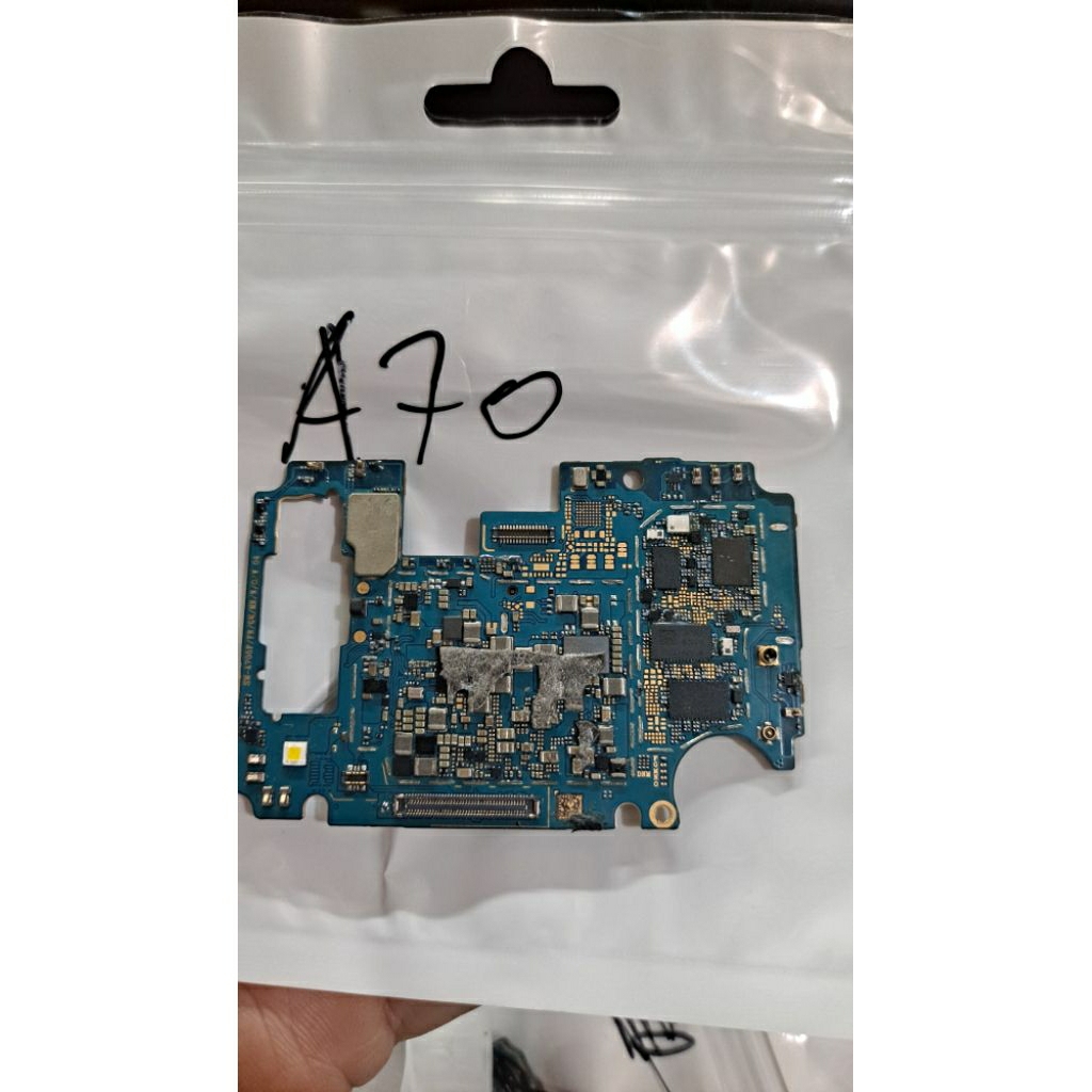 mesin SAMSUNG A70 minus sinyal