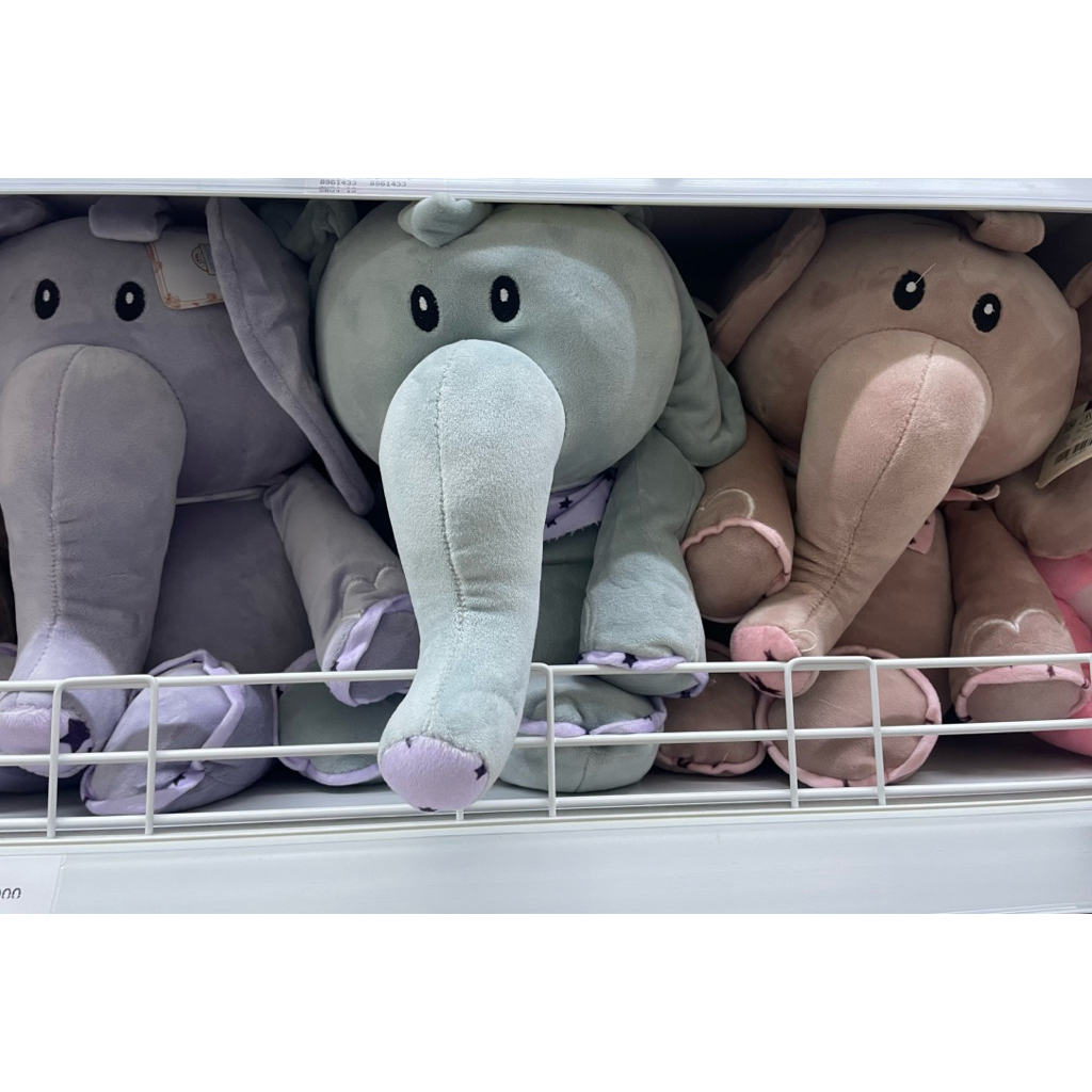 Boneka gajah Mr. DIY