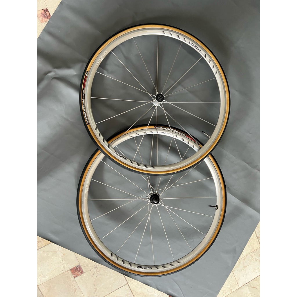 wheelset WH r550 shimano 10 speed
