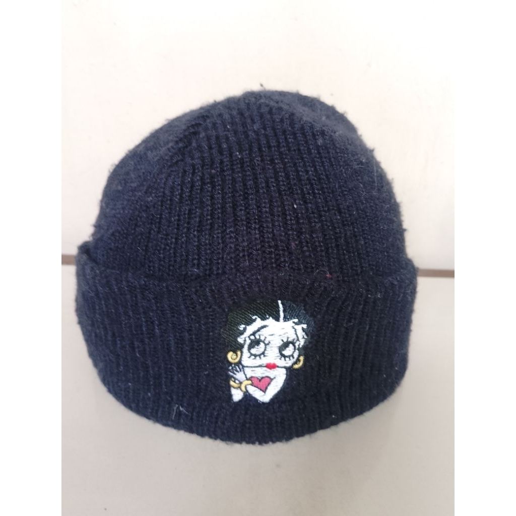 vintage kupluk beanie betty  boop bekas branded